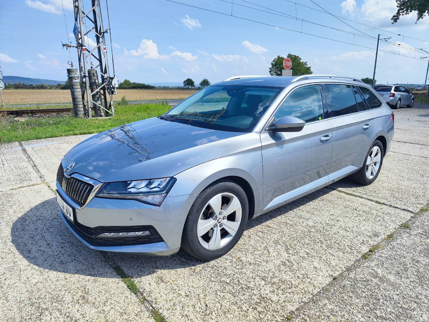 Škoda Superb Combi 2.0 TDI SCR Active DSG – foto 3