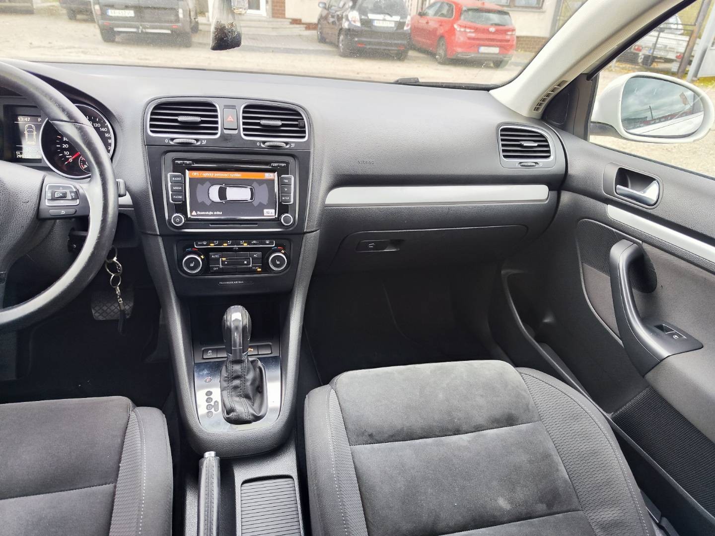 Volkswagen Golf Variant 2.0 TDI Highline DSG – foto 19