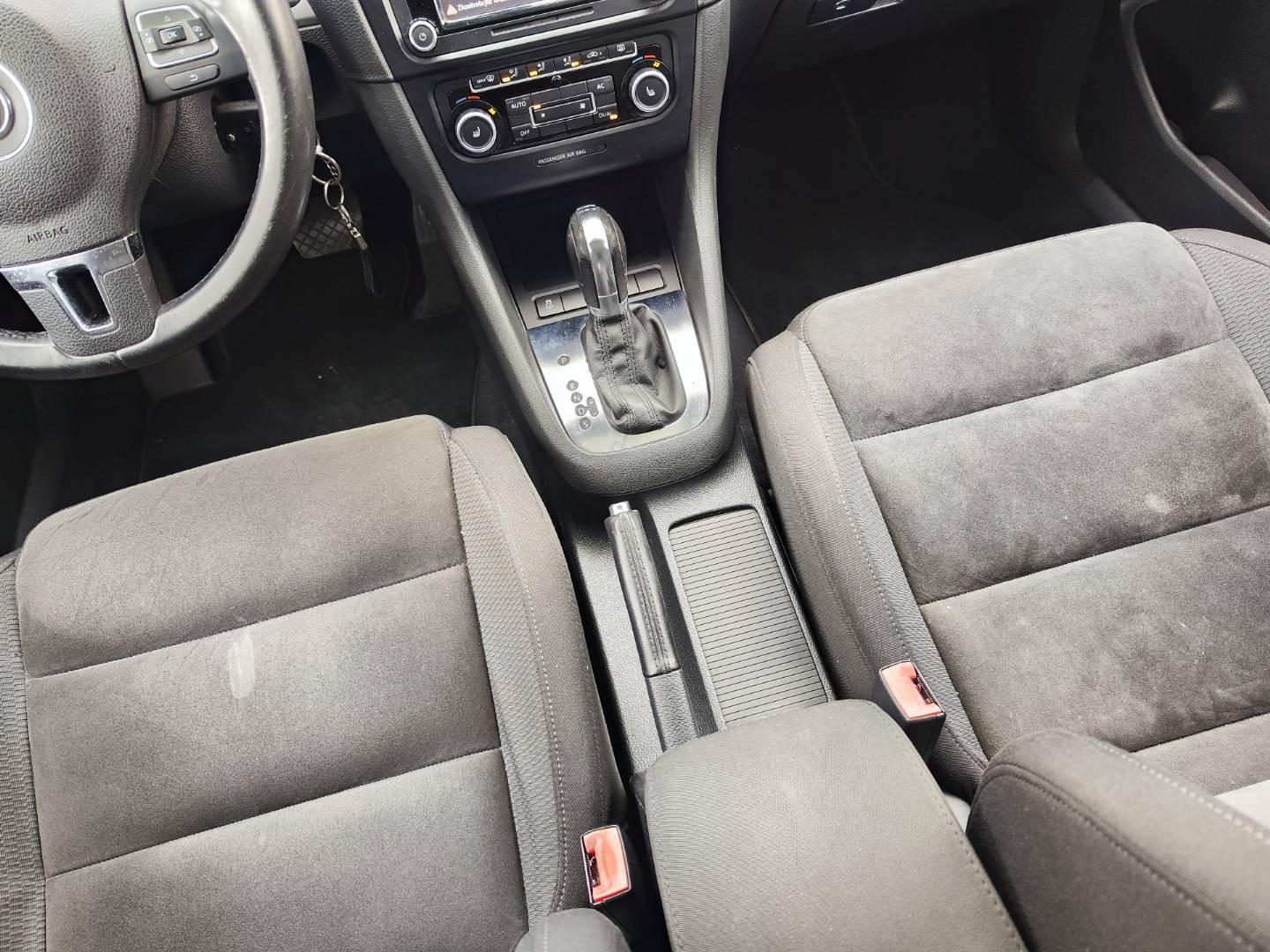Volkswagen Golf Variant 2.0 TDI Highline DSG – foto 24