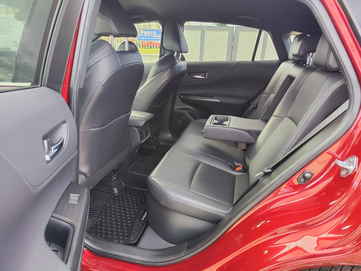 Toyota Venza 2.5 XLE 162kW HYBRID + LPG – foto 15