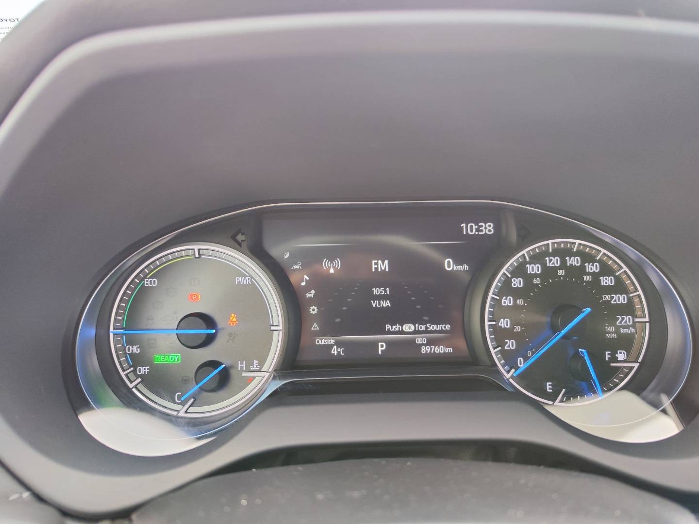 Toyota Venza 2.5 XLE 162kW HYBRID + LPG – foto 21