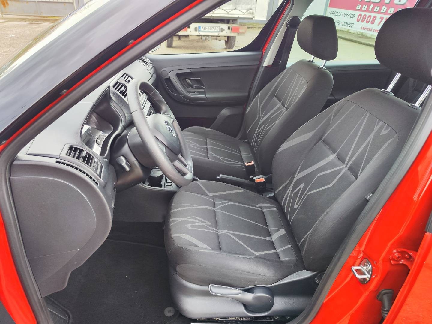 Škoda Roomster 1.2 TSI 105k Ambition DSG – foto 12