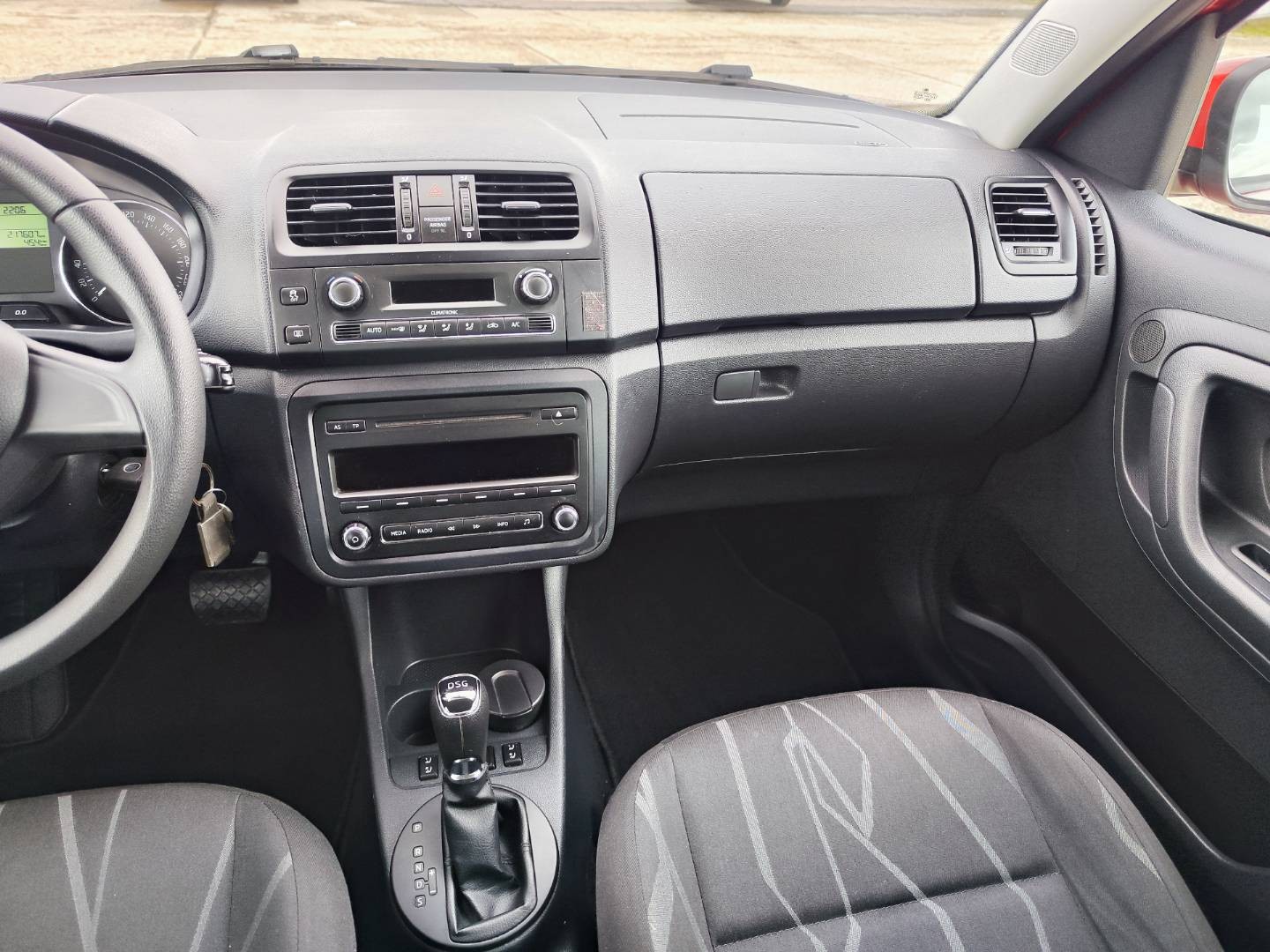 Škoda Roomster 1.2 TSI 105k Ambition DSG – foto 19