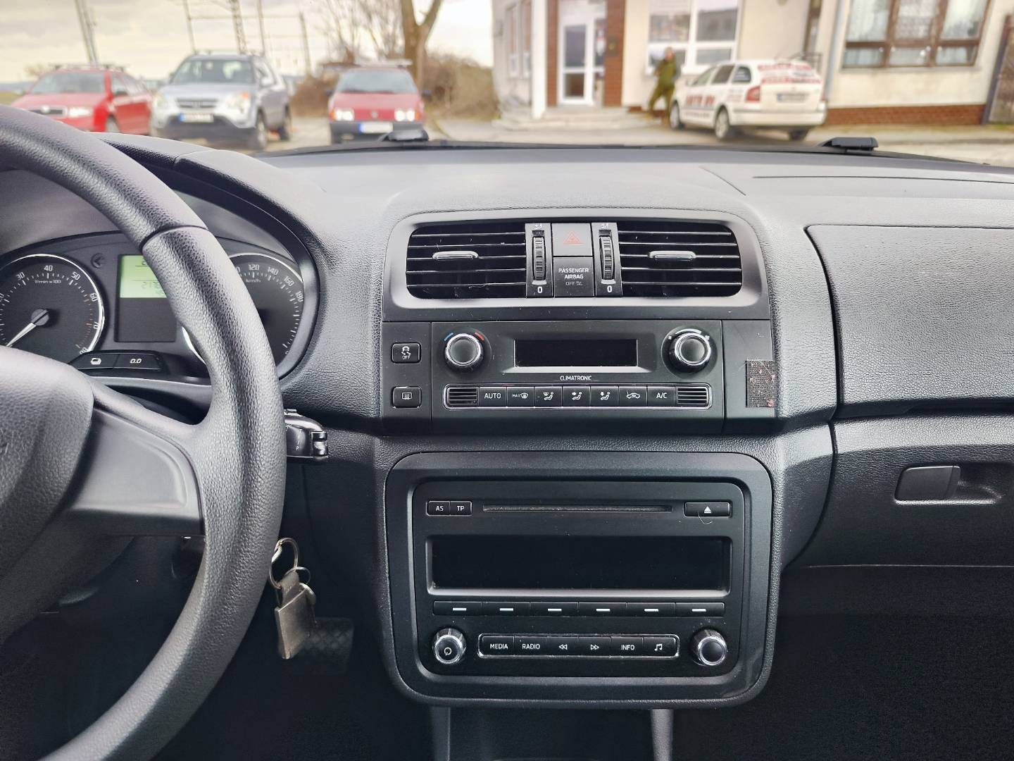 Škoda Roomster 1.2 TSI 105k Ambition DSG – foto 23