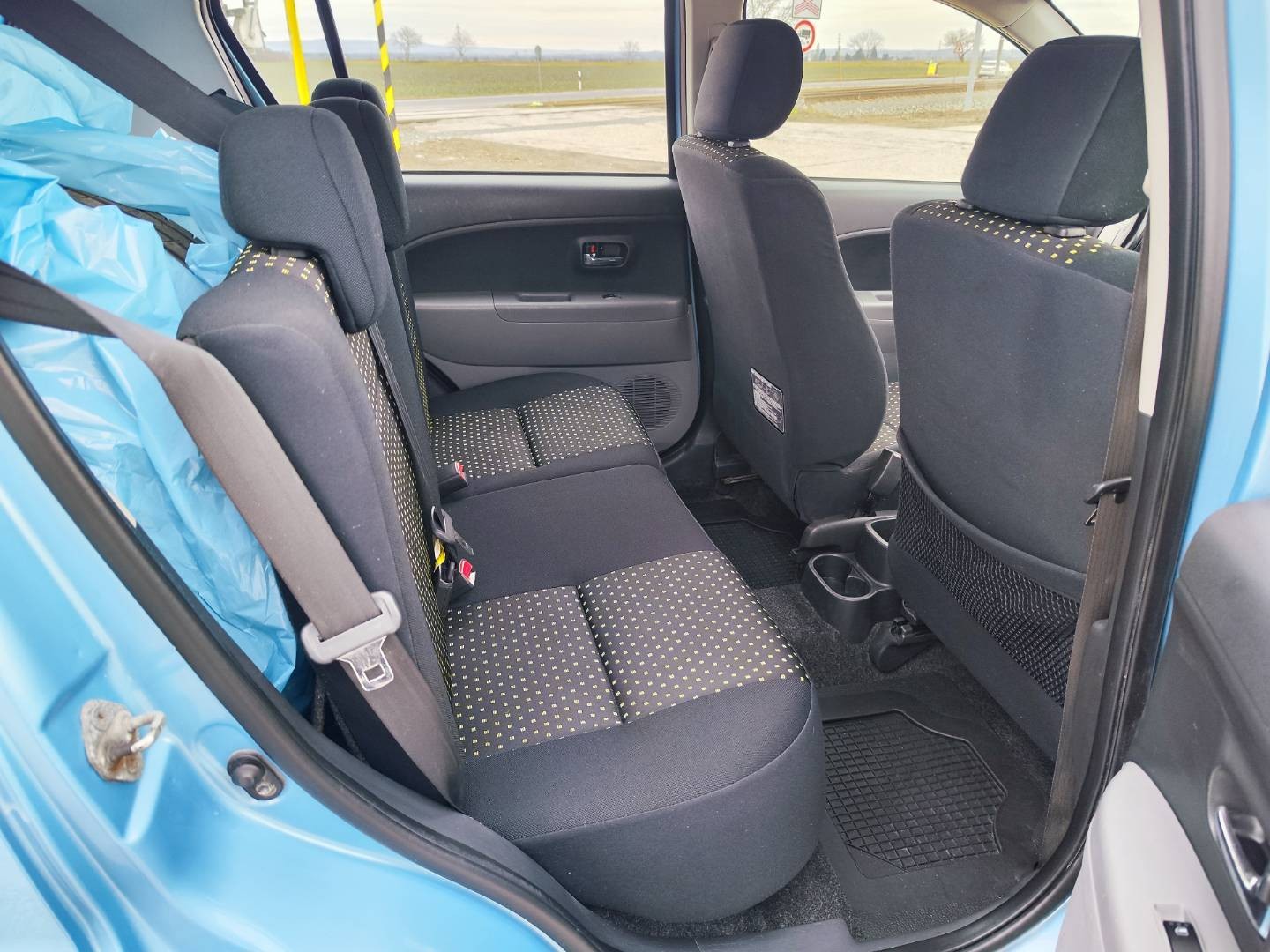Daihatsu Sirion 1,3/67kW 4x4 – foto 16