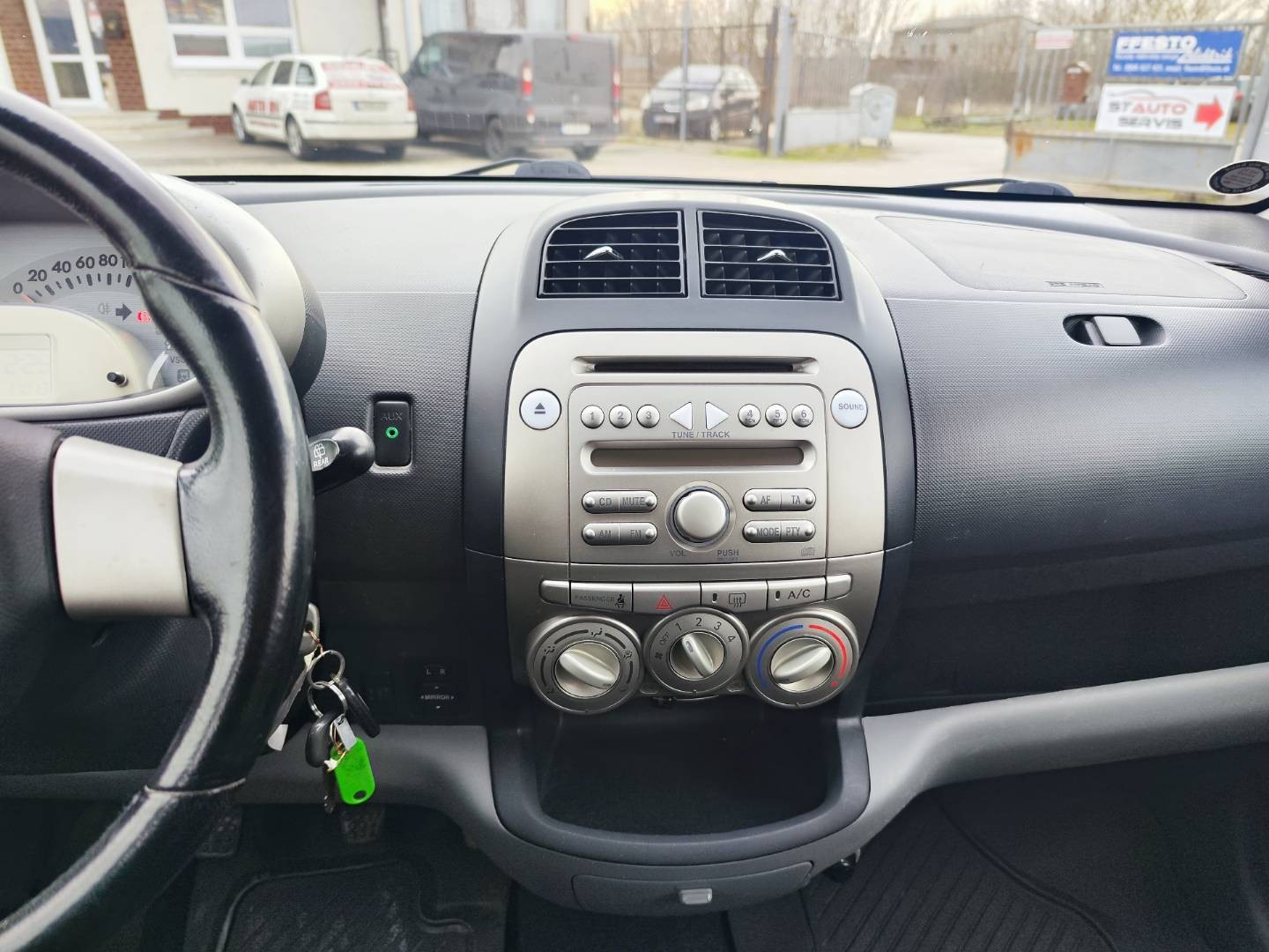 Daihatsu Sirion 1,3/67kW 4x4 – foto 23