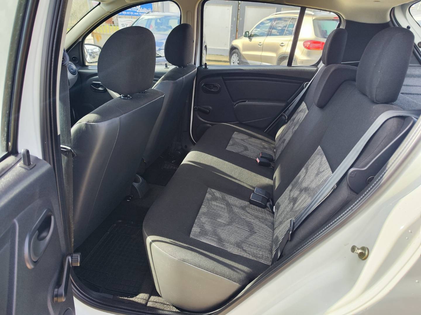 Dacia Sandero 1.4 Ambiance – foto 15