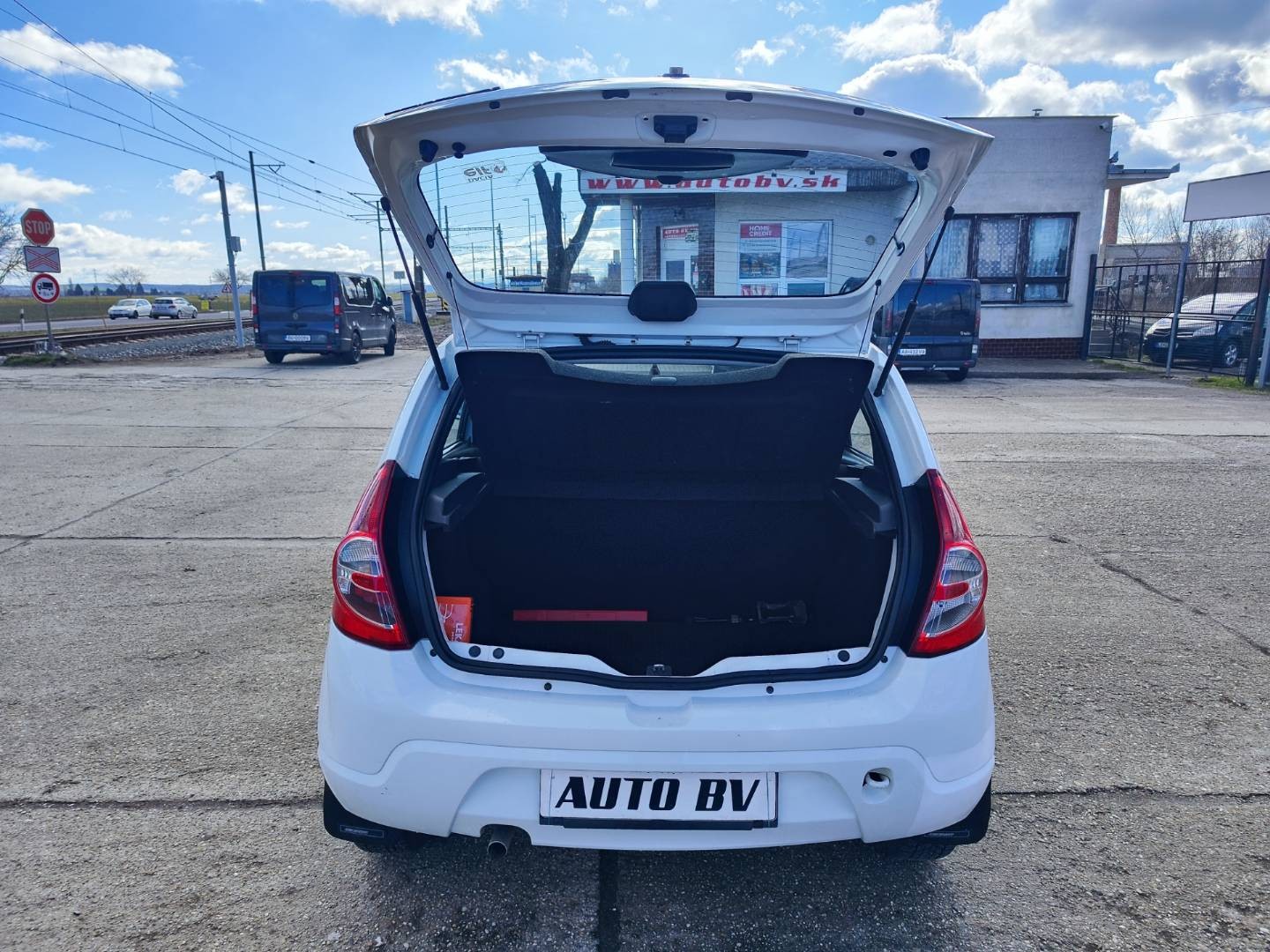 Dacia Sandero 1.4 Ambiance – foto 24