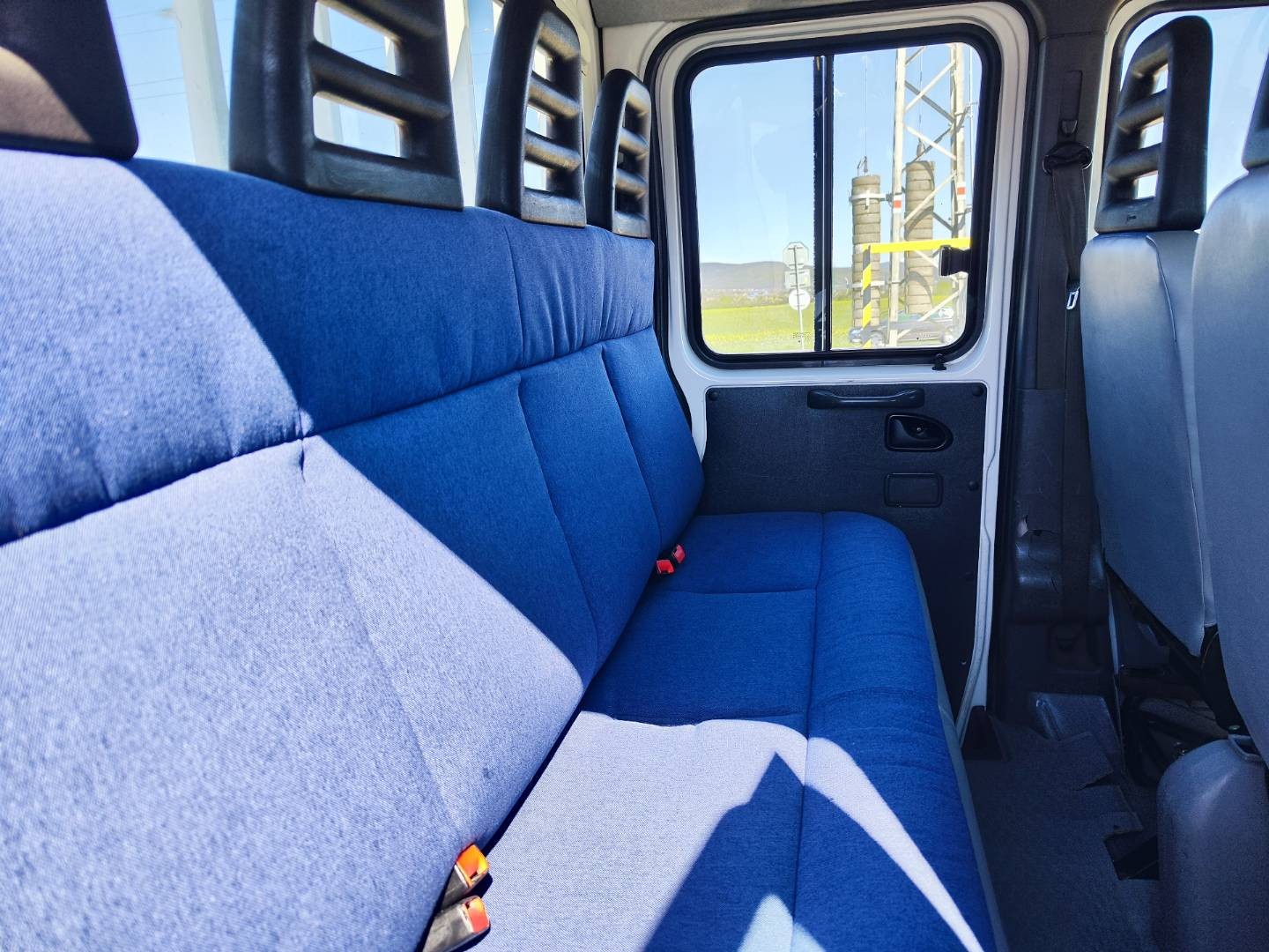 Iveco Daily 35 2,3/71kW sklápač – foto 14