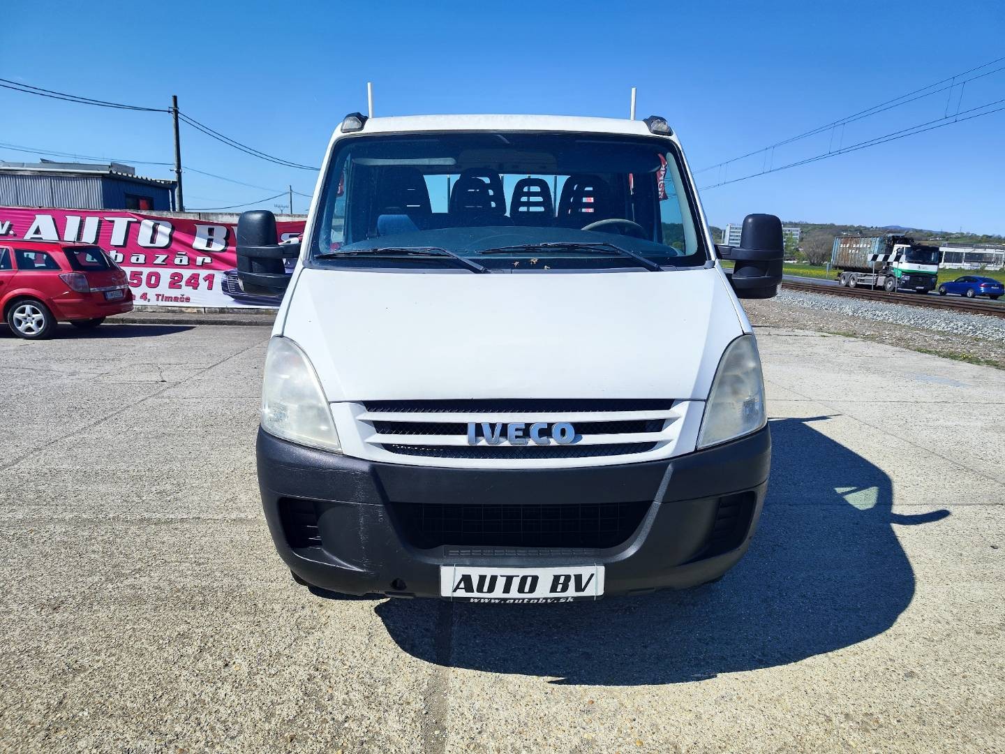 Iveco Daily 35 2,3/71kW sklápač – foto 4