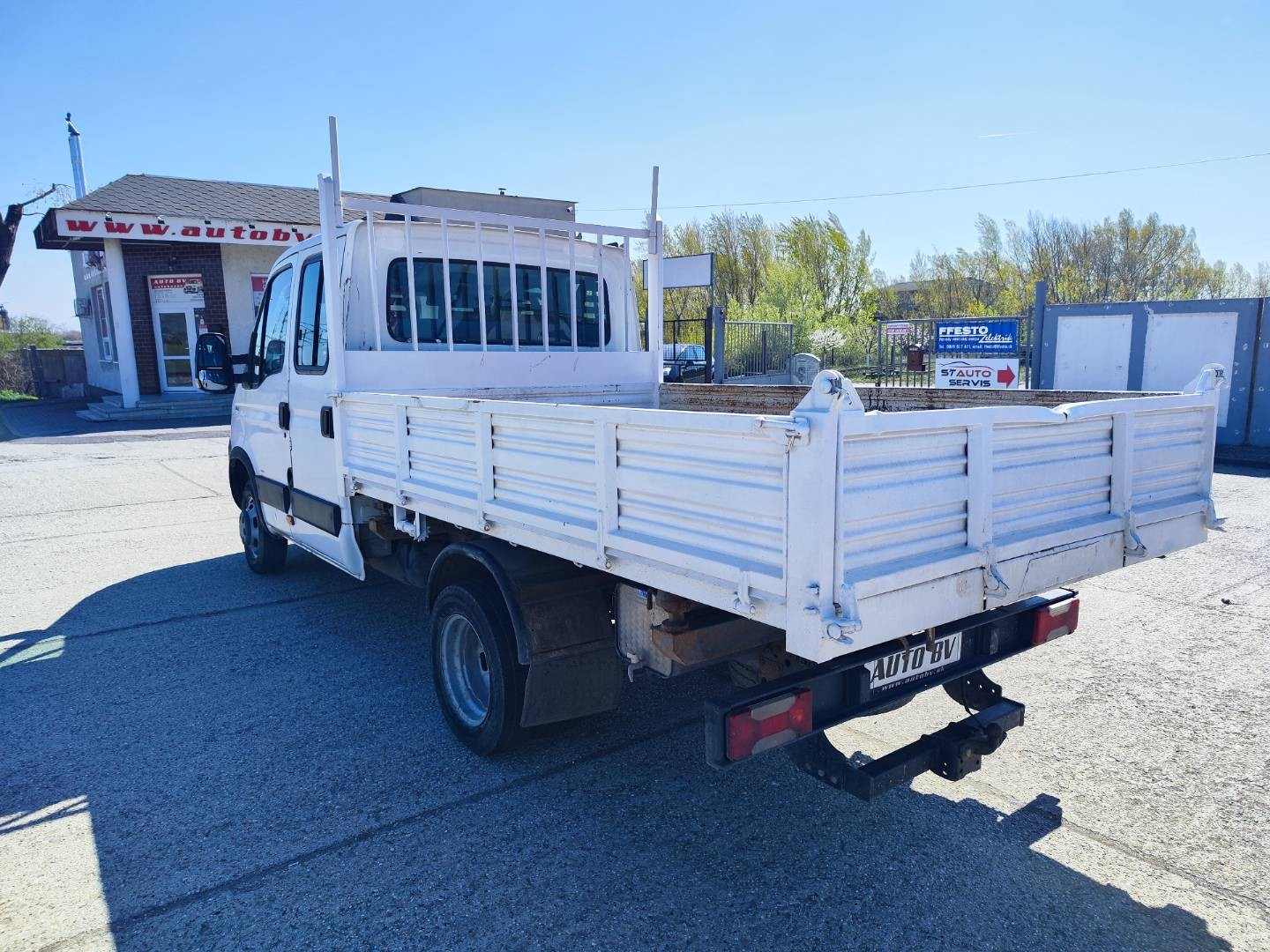 Iveco Daily 35 2,3/71kW sklápač – foto 8