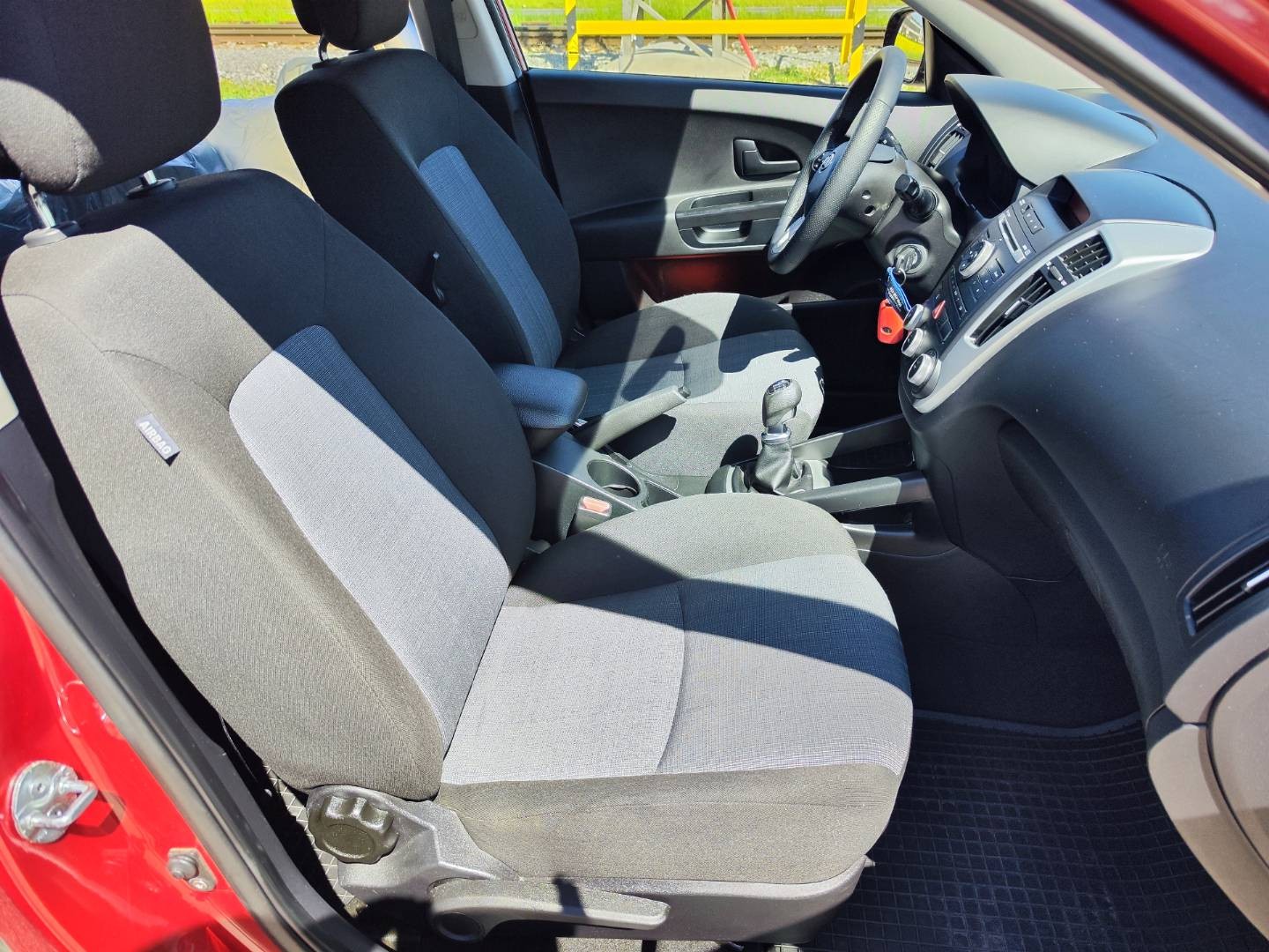 Kia Cee´d 1.6 CRDi VGT LX ISG – foto 14