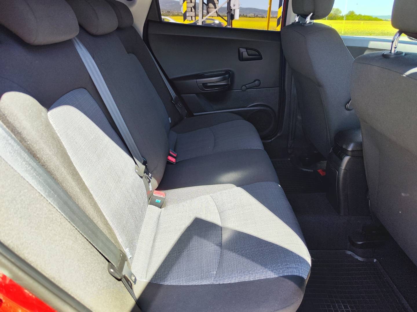 Kia Cee´d 1.6 CRDi VGT LX ISG – foto 16