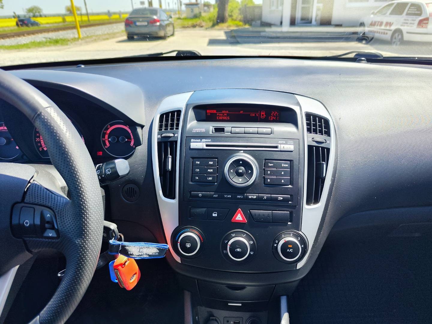 Kia Cee´d 1.6 CRDi VGT LX ISG – foto 23