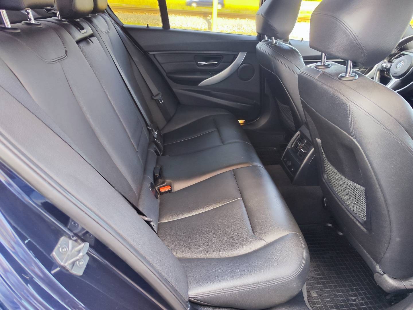 BMW Rad 3 320d EfficientDynamics Edition – foto 16