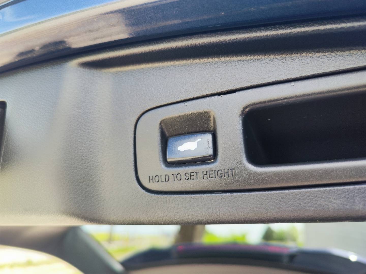 Honda CR-V 1.5 VTEC Turbo Executive 4WD CVT – foto 32