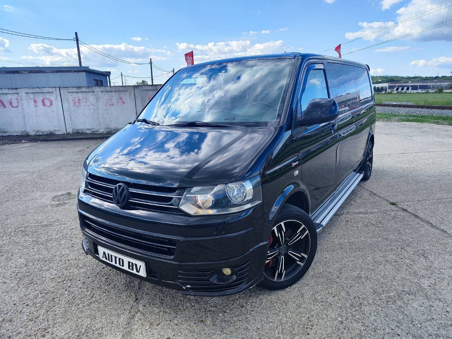 Volkswagen Caravelle 2.0 BiTDI KR Comfortline DSG – foto 2