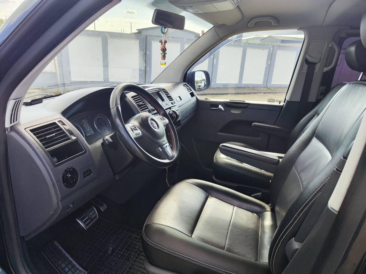 Volkswagen Caravelle 2.0 BiTDI KR Comfortline DSG – foto 11