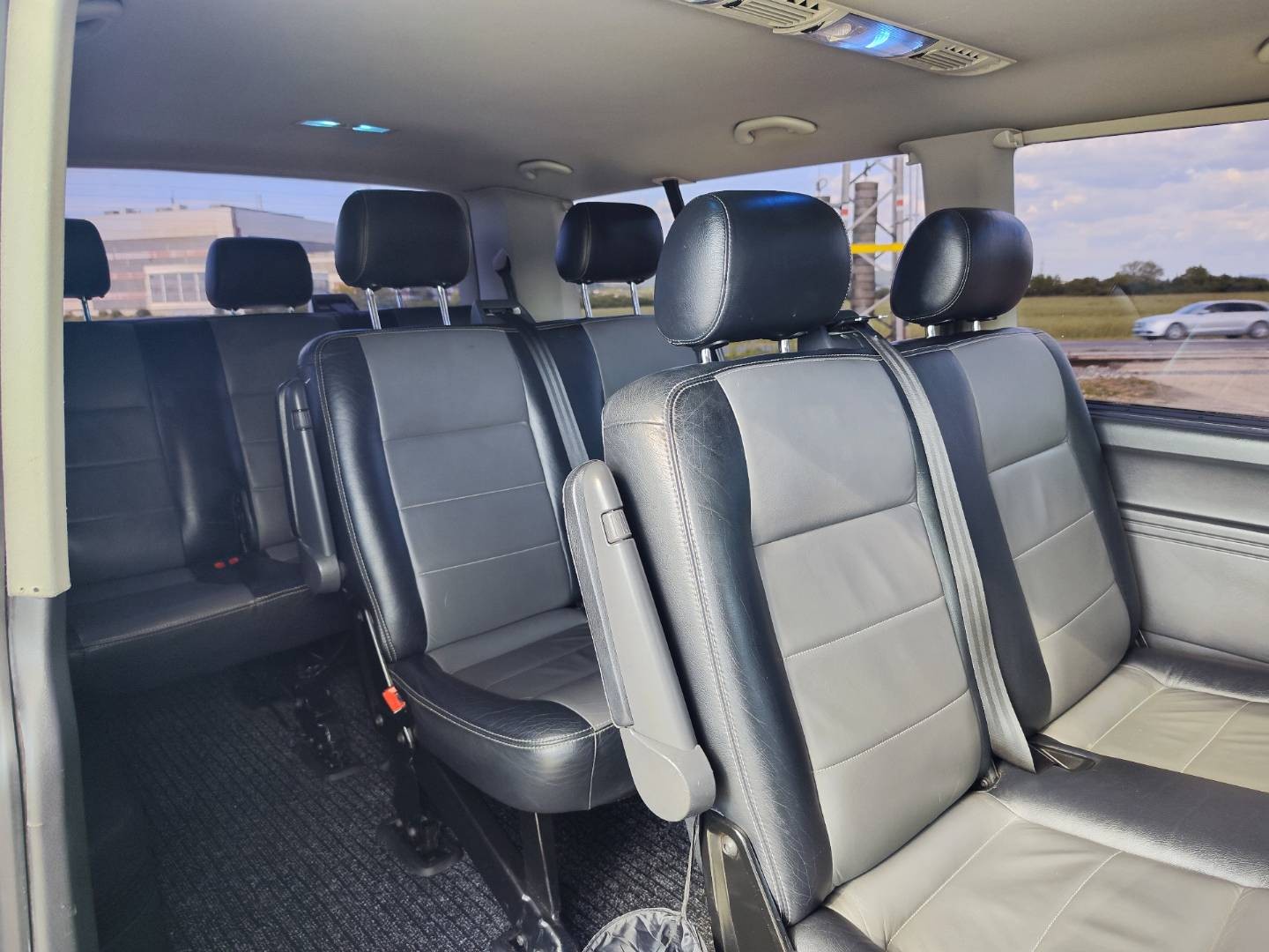 Volkswagen Caravelle 2.0 BiTDI KR Comfortline DSG – foto 16