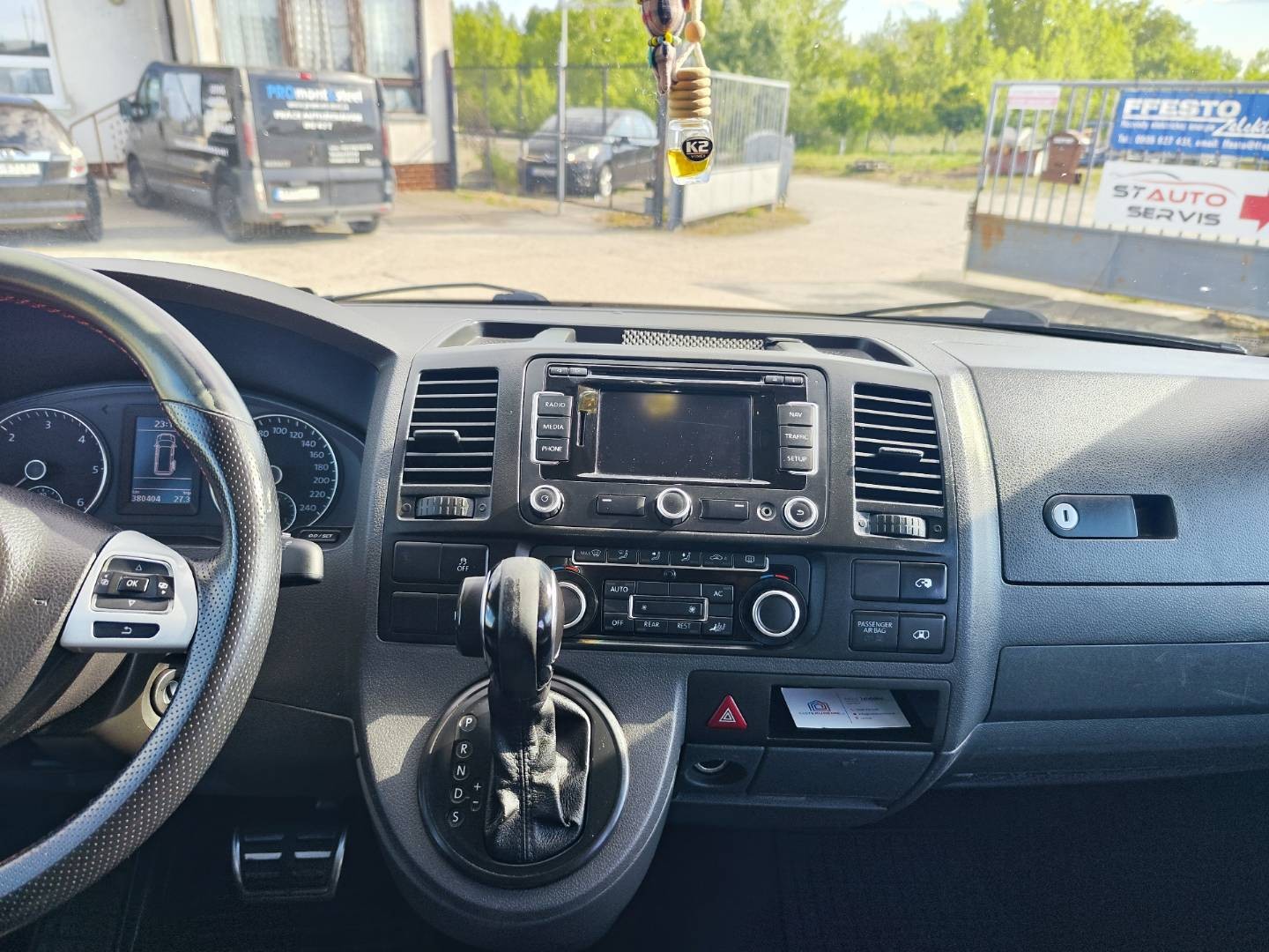 Volkswagen Caravelle 2.0 BiTDI KR Comfortline DSG – foto 25