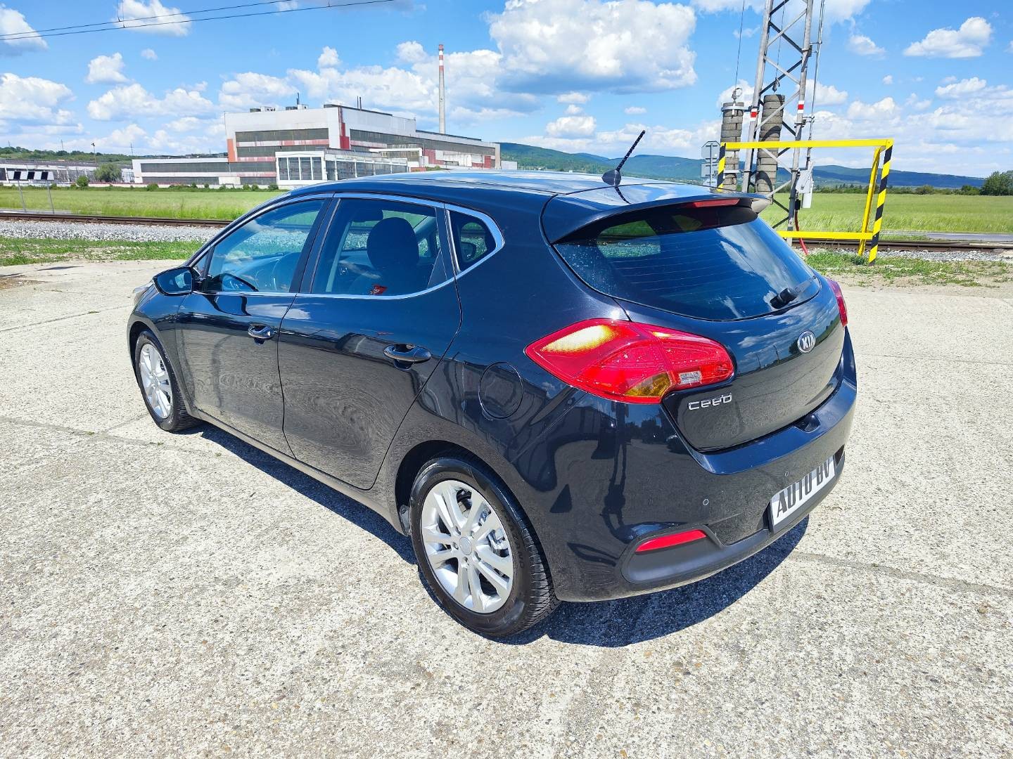 Kia Cee´d 1.6 GDI EX/Gold A/T – foto 8