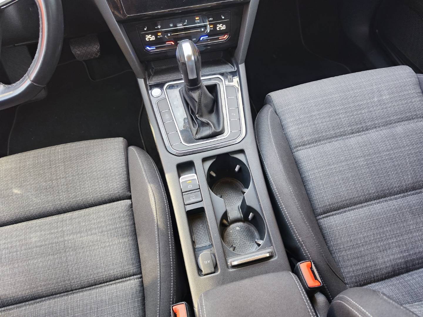 Volkswagen Passat Variant 2.0/90kW DSG – foto 24