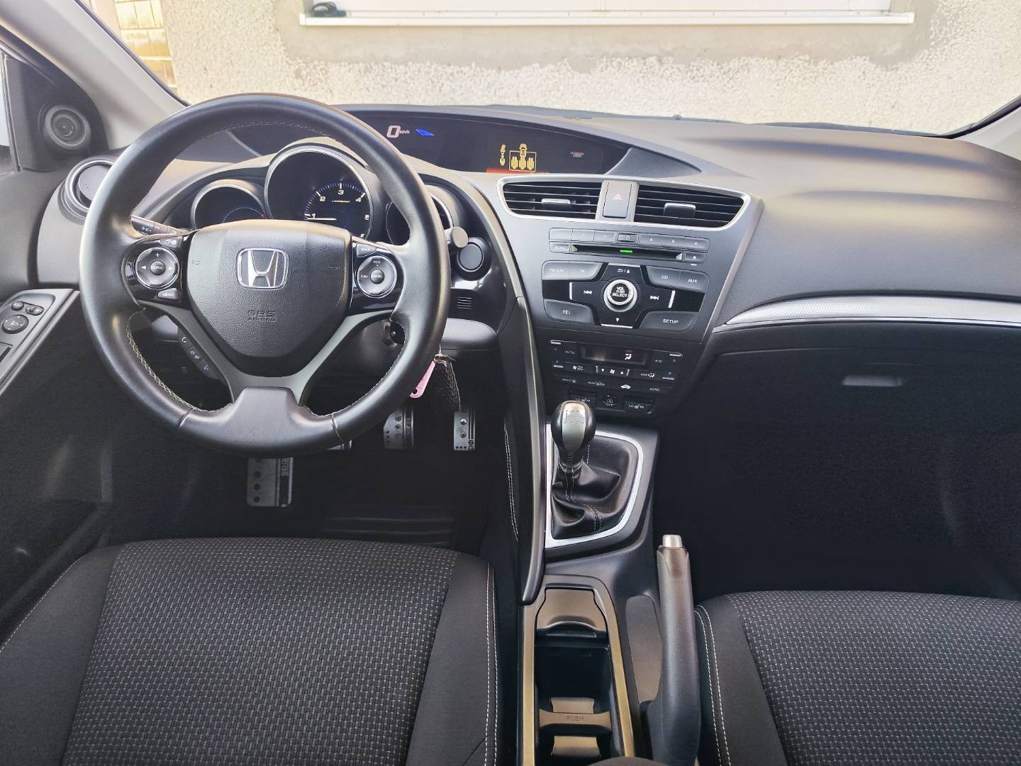 Honda Civic Tourer 1.6 i-DTEC Elegance – foto 17