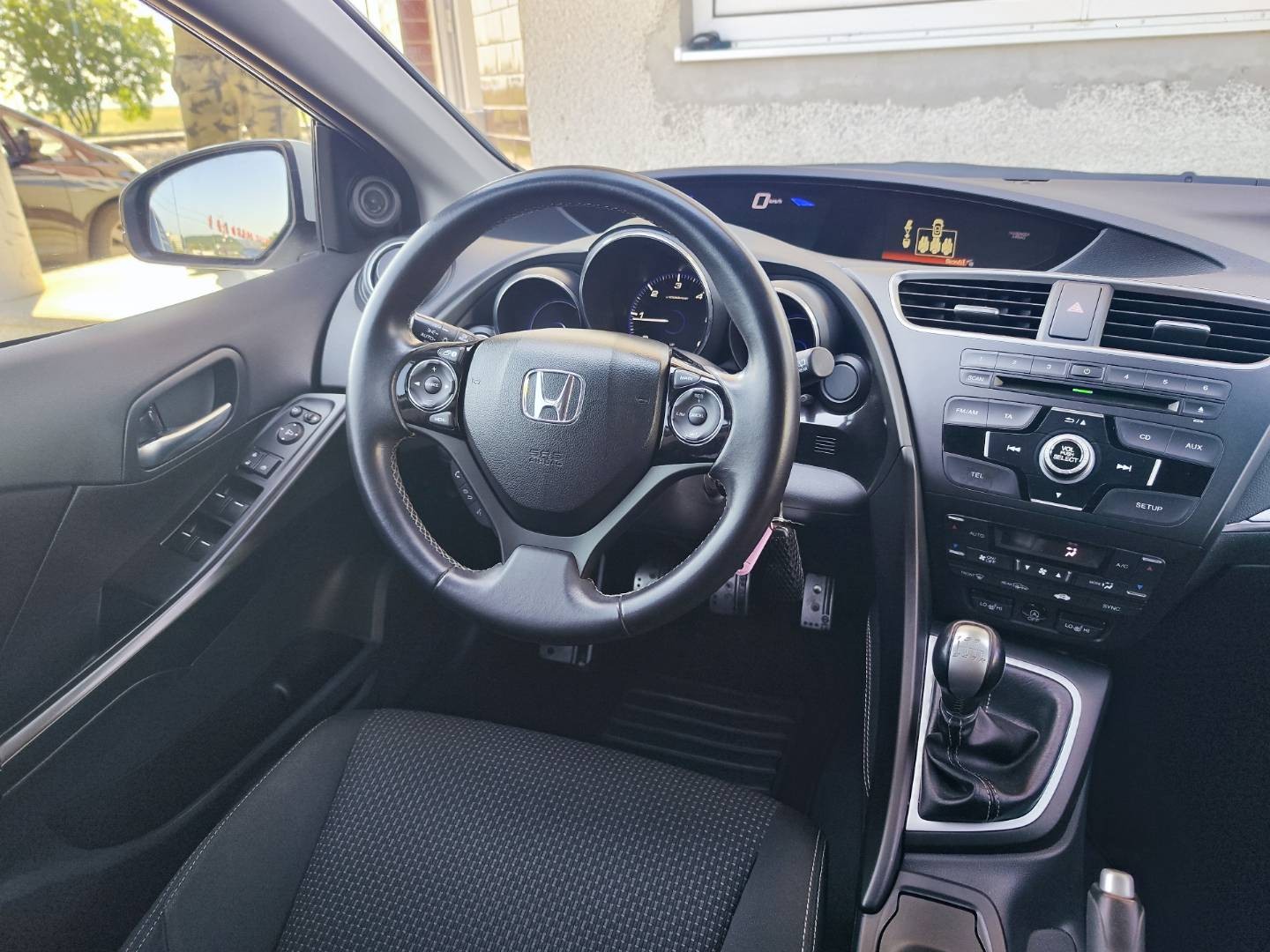 Honda Civic Tourer 1.6 i-DTEC Elegance – foto 18
