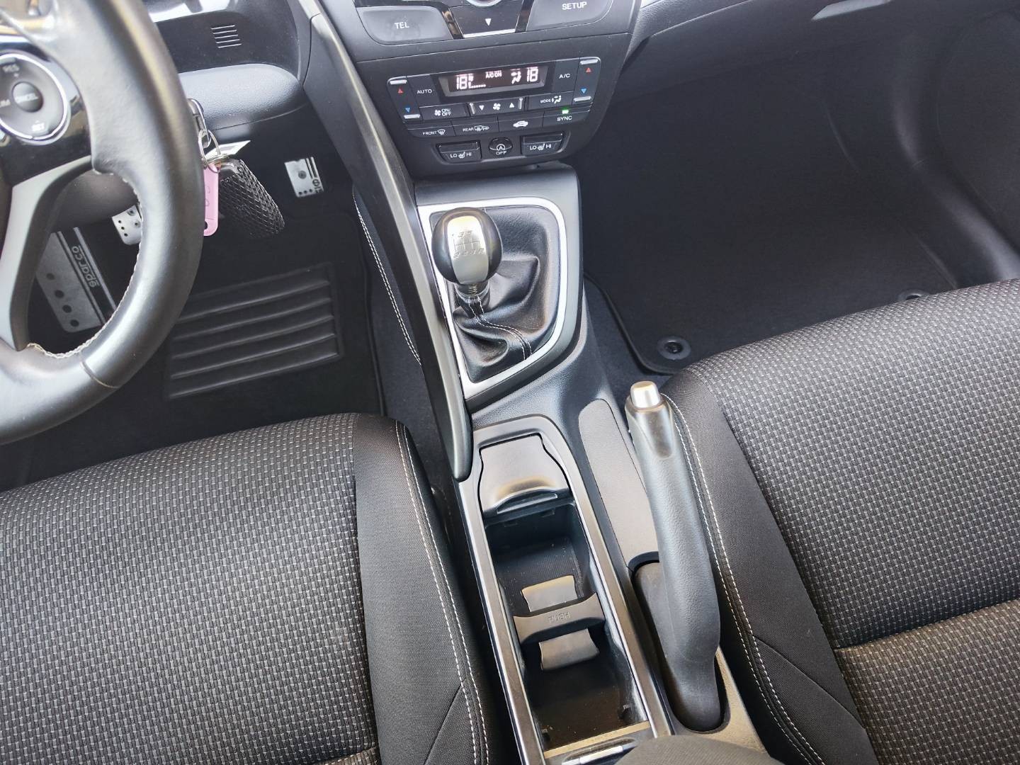 Honda Civic Tourer 1.6 i-DTEC Elegance – foto 24