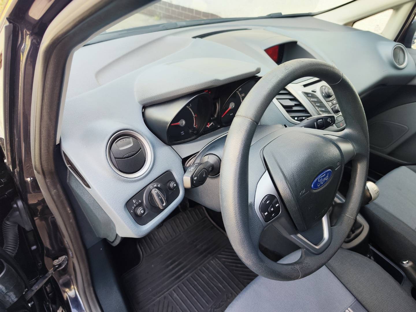 Ford Fiesta 1.25 Duratec 16V Trend – foto 22
