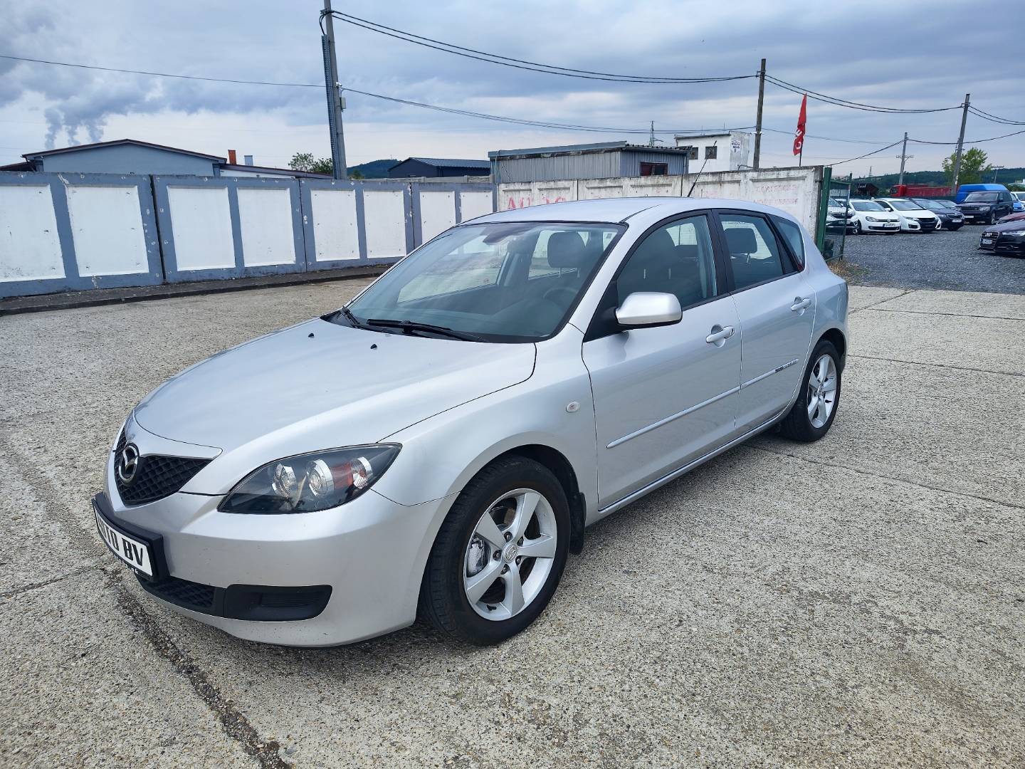 Mazda 3 1.4i CE – foto 3