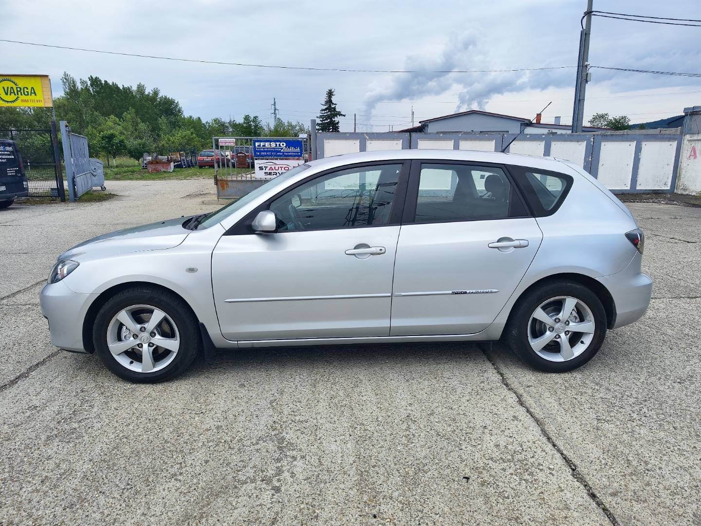 Mazda 3 1.4i CE – foto 7