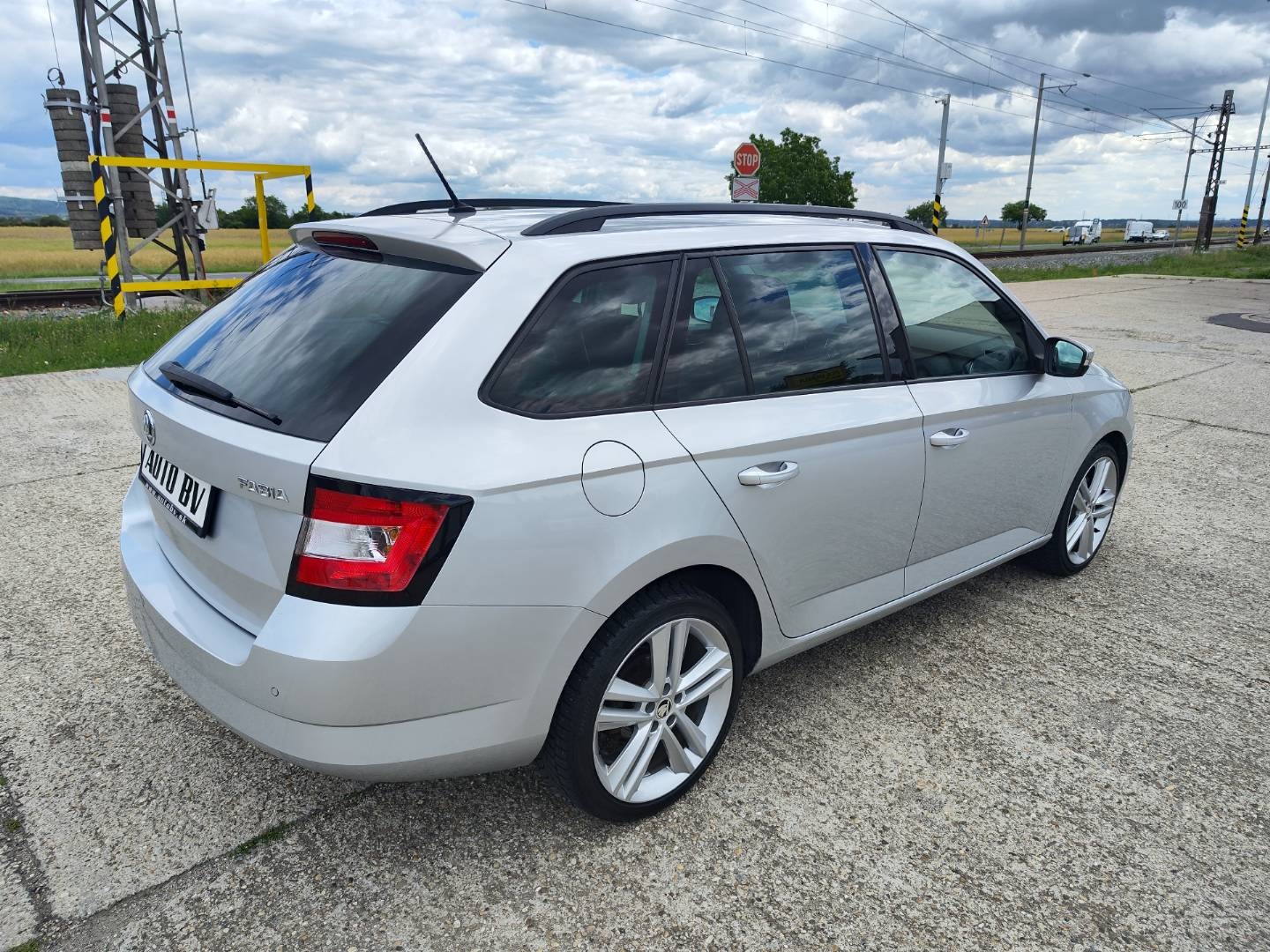 Škoda Fabia Combi 1.2 TSI 110k Style – foto 10