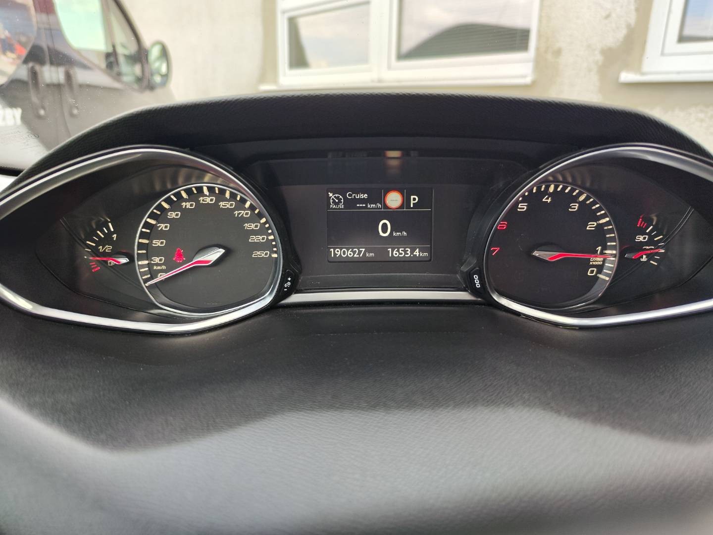 Peugeot 308 1.2 PureTech S&S 130 Allure EAT6 – foto 21