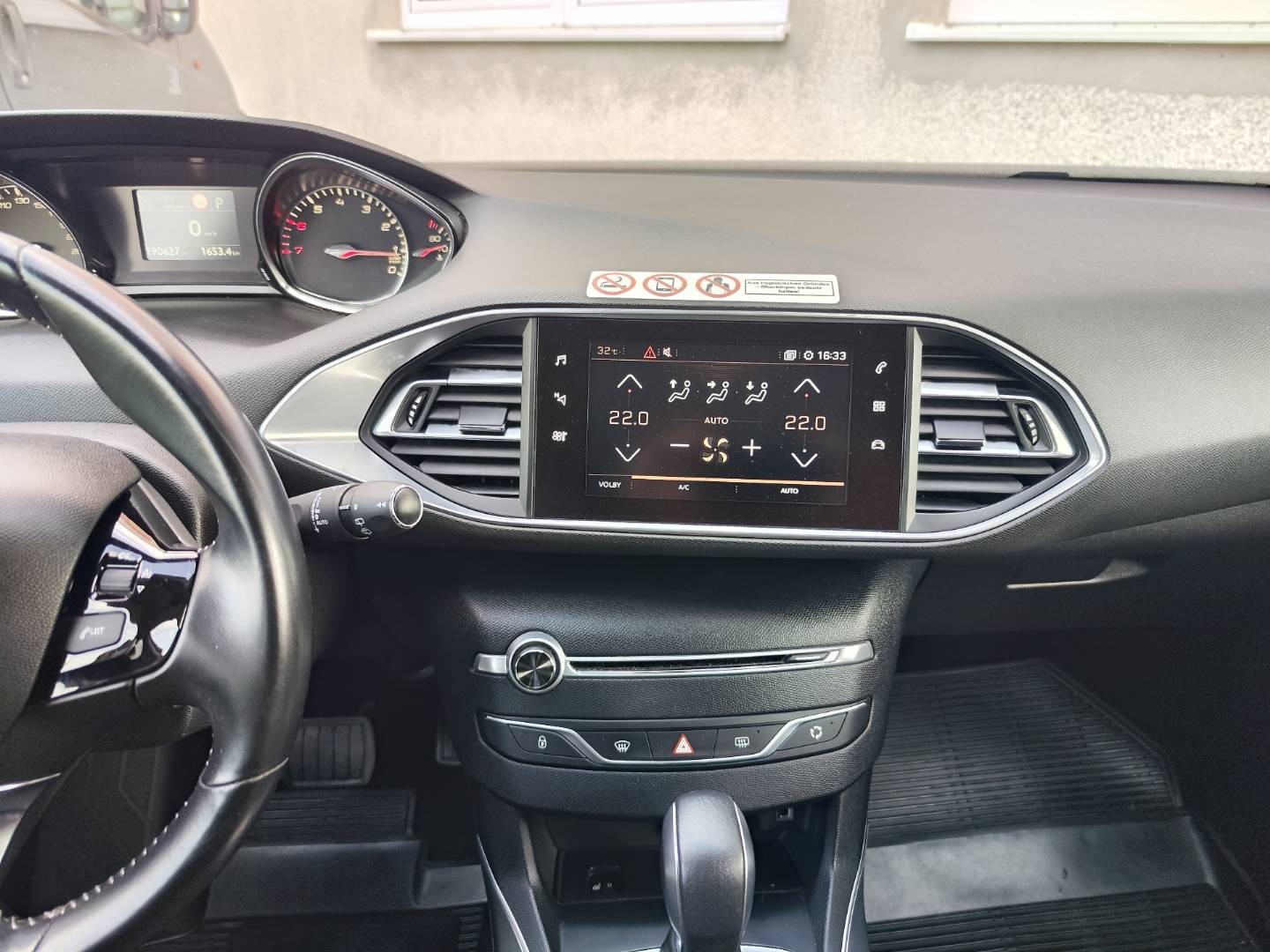 Peugeot 308 1.2 PureTech S&S 130 Allure EAT6 – foto 23