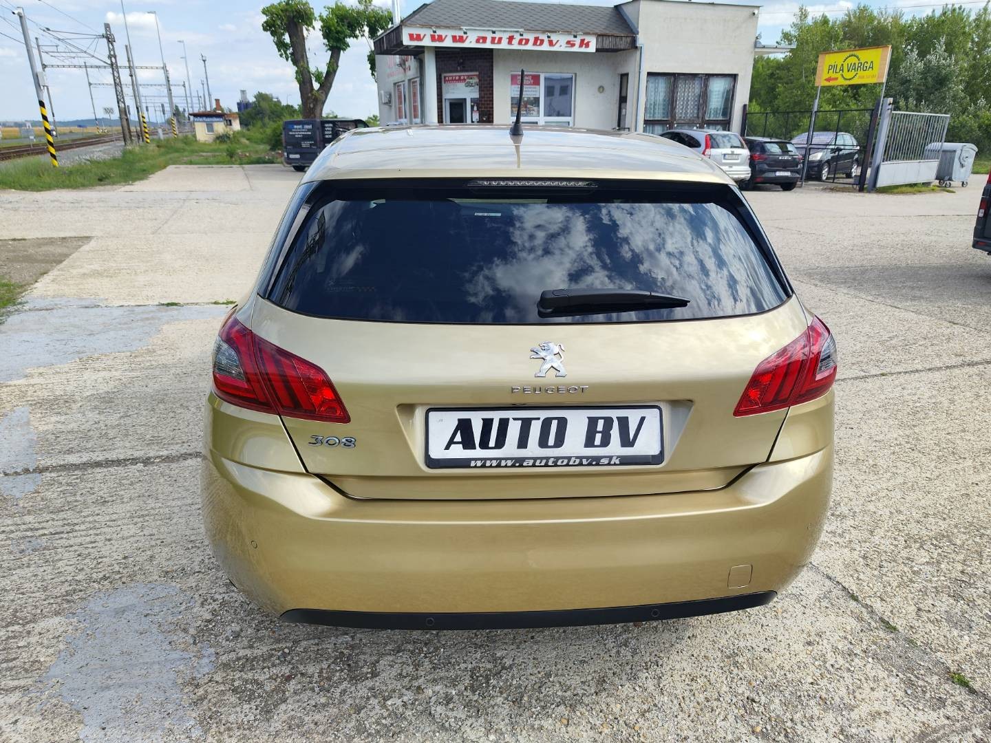 Peugeot 308 1.2 PureTech S&S 130 Allure EAT6 – foto 9