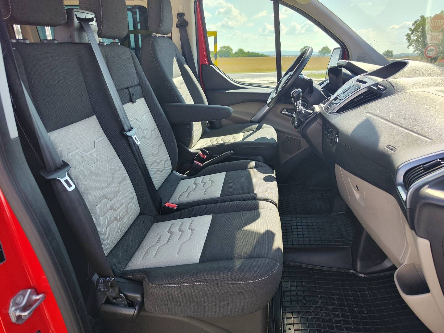Ford Tourneo Custom 2.2 TDCi 155k Trend L1H1 T300 – foto 14