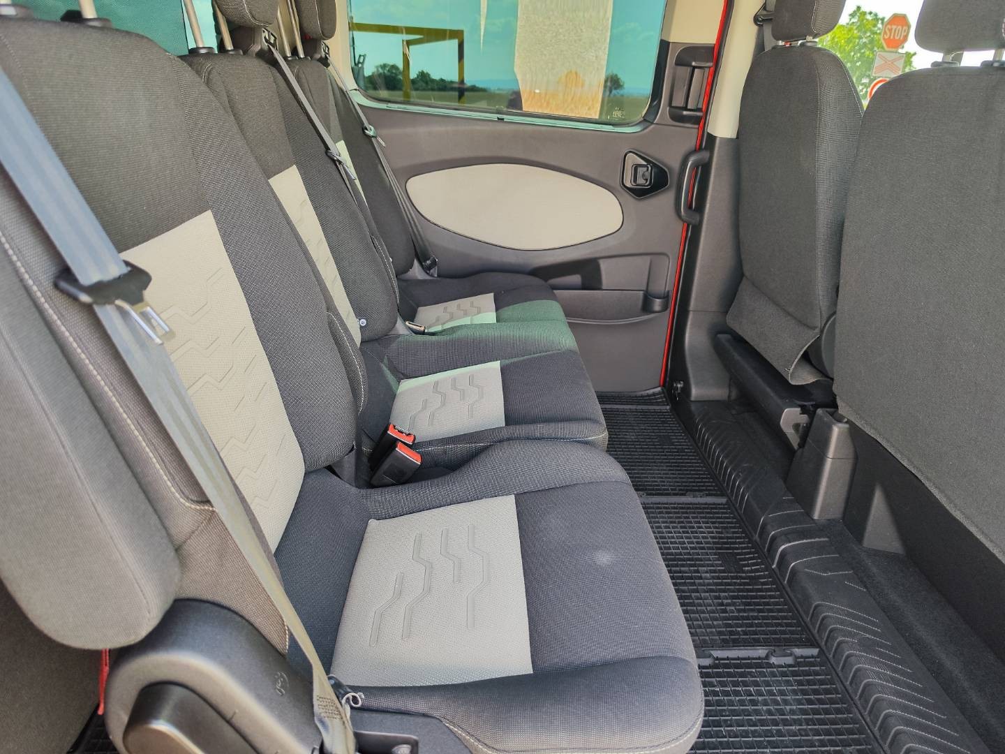 Ford Tourneo Custom 2.2 TDCi 155k Trend L1H1 T300 – foto 17