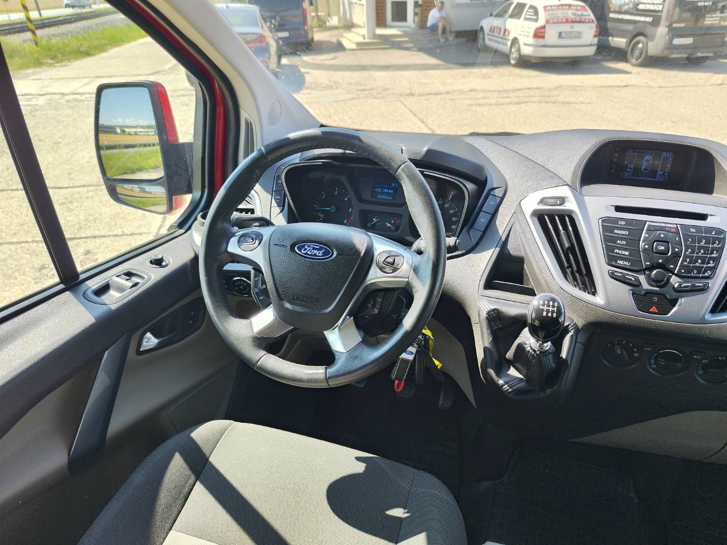 Ford Tourneo Custom 2.2 TDCi 155k Trend L1H1 T300 – foto 19