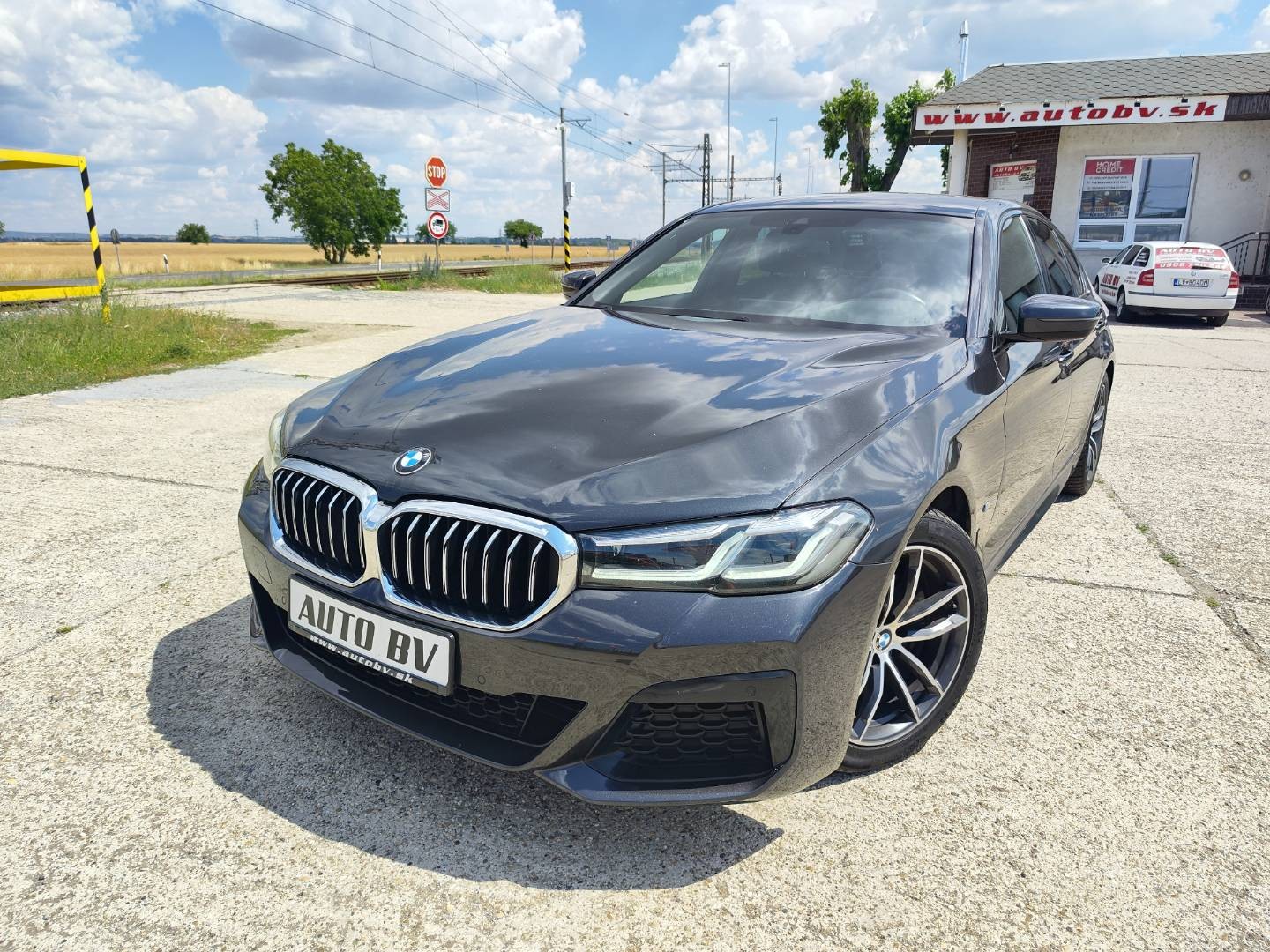 BMW Rad 5 520d mHEV xDrive A/T – foto 2