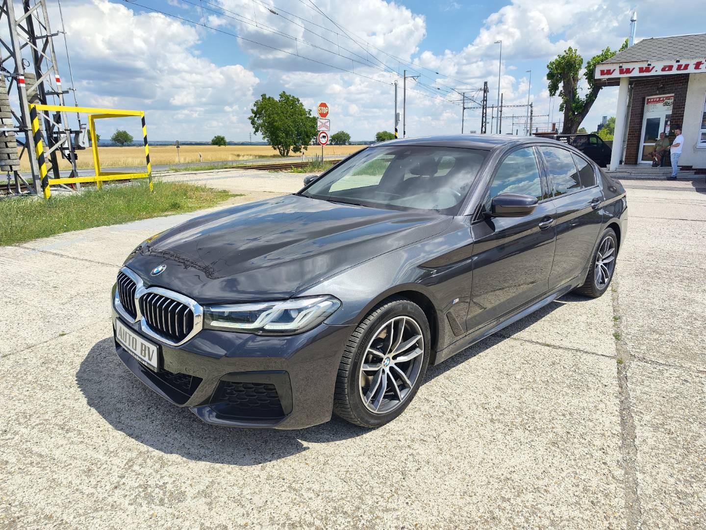 BMW Rad 5 520d mHEV xDrive A/T – foto 3