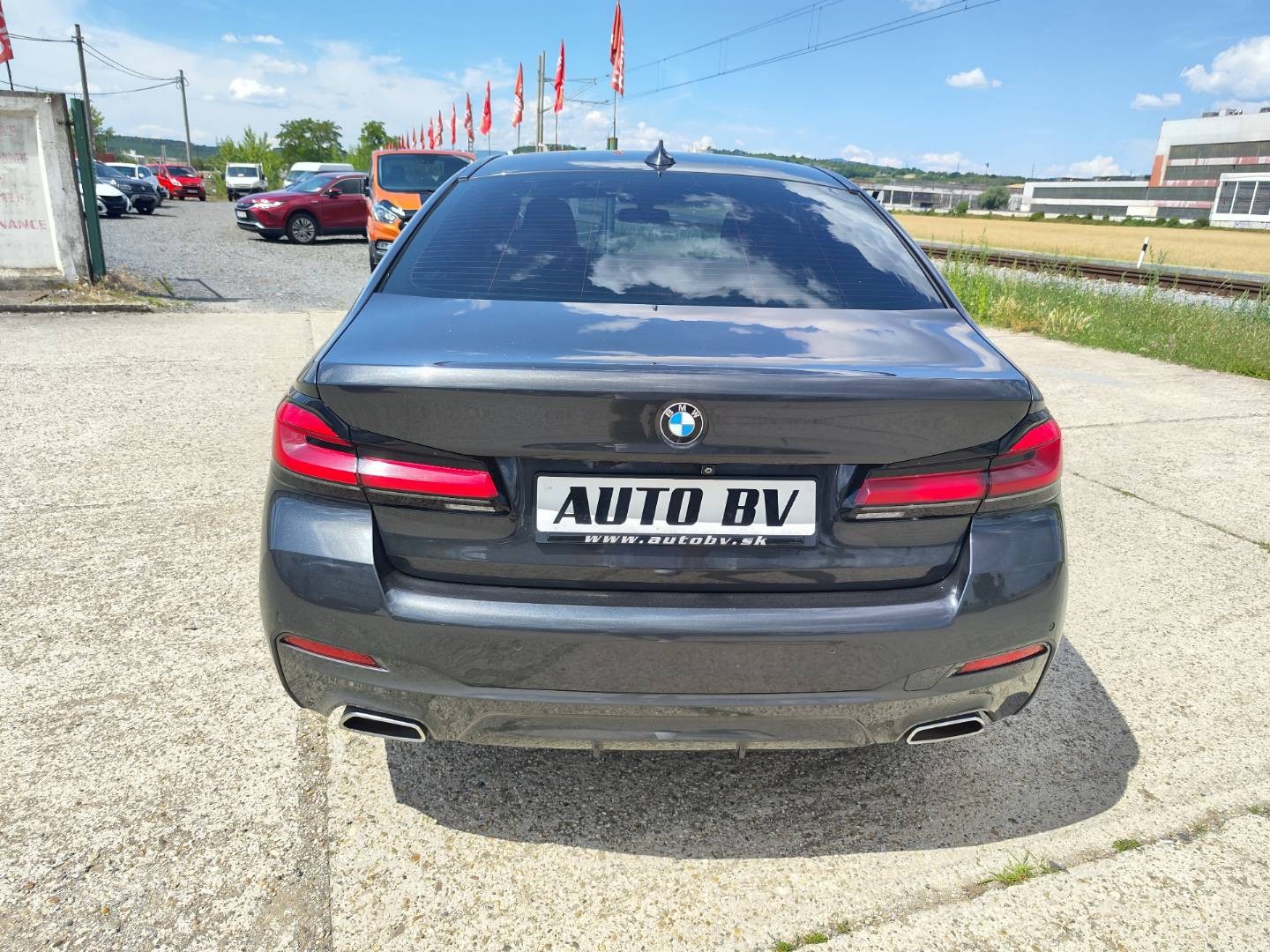 BMW Rad 5 520d mHEV xDrive A/T – foto 9