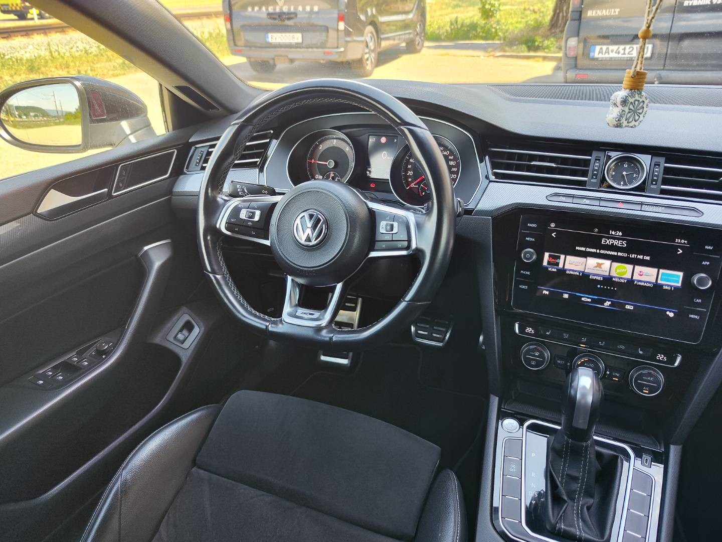 Volkswagen Arteon 2.0 TDI SCR BMT 190k R-Line 4Motion DSG – foto 17