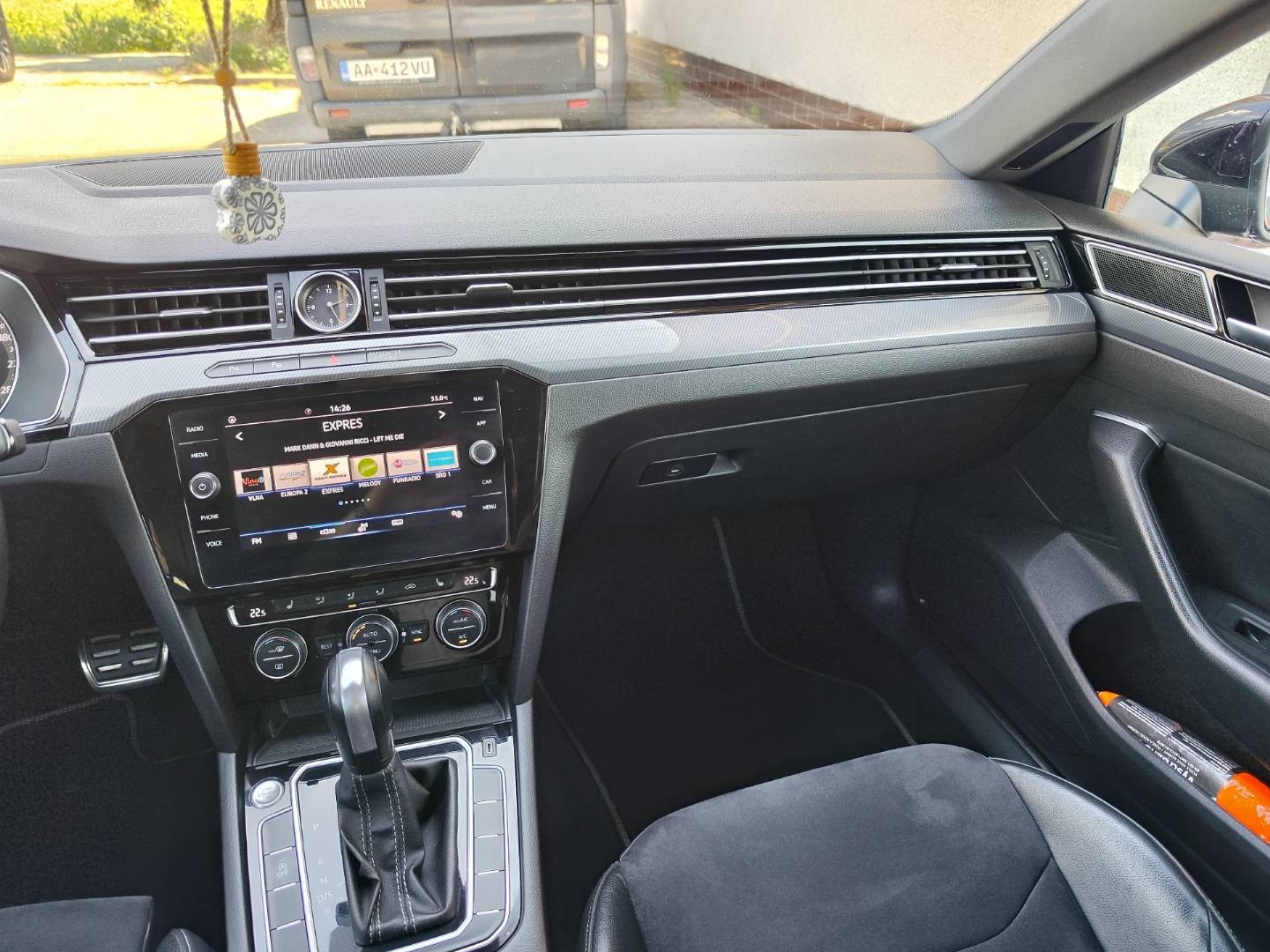 Volkswagen Arteon 2.0 TDI SCR BMT 190k R-Line 4Motion DSG – foto 18