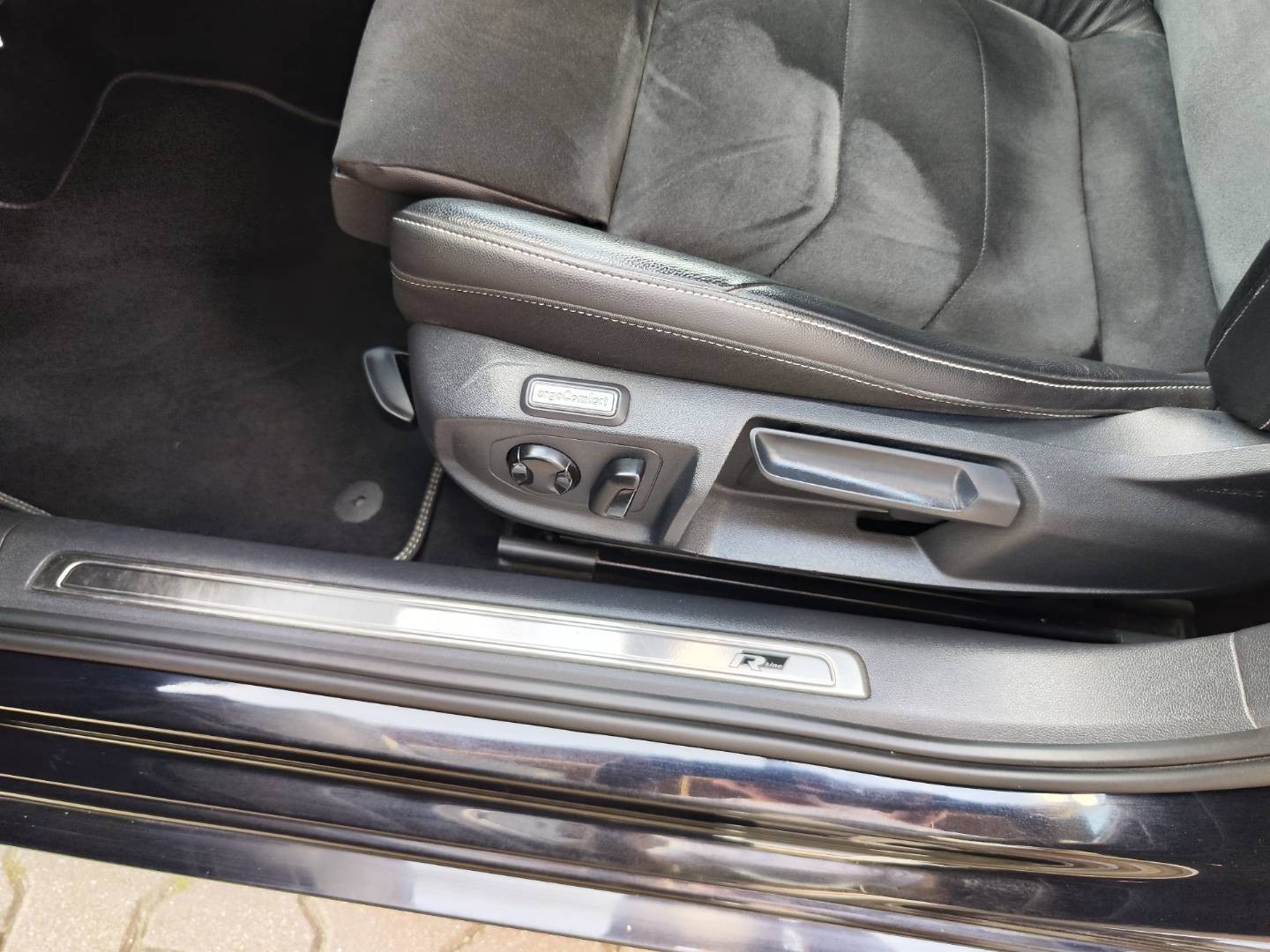 Volkswagen Arteon 2.0 TDI SCR BMT 190k R-Line 4Motion DSG – foto 28