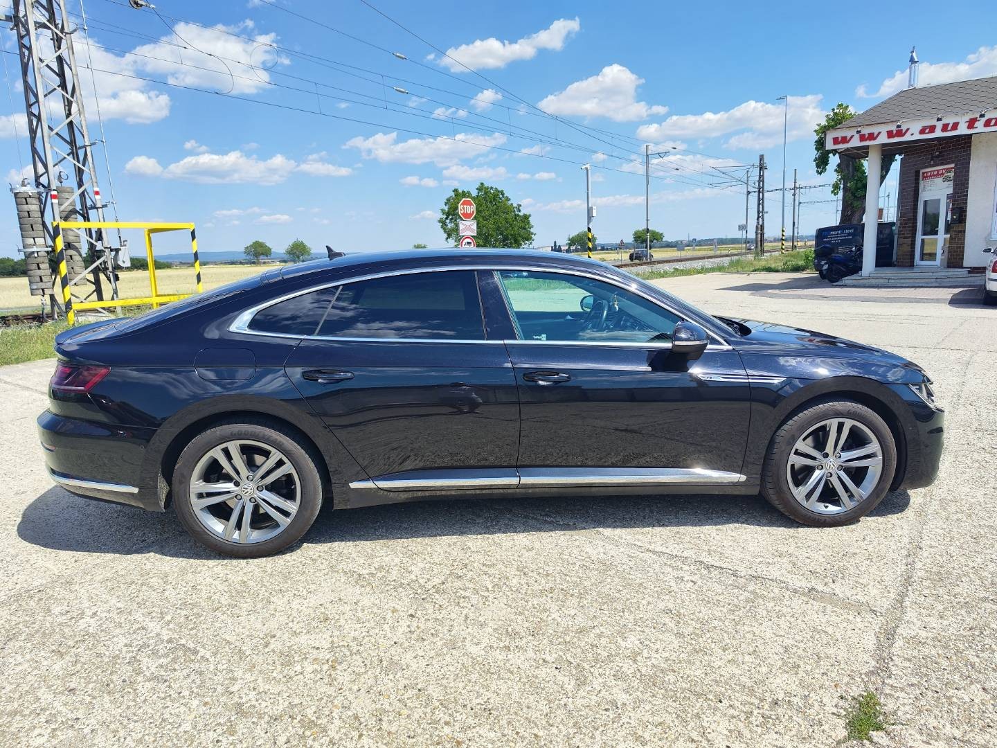 Volkswagen Arteon 2.0 TDI SCR BMT 190k R-Line 4Motion DSG – foto 5
