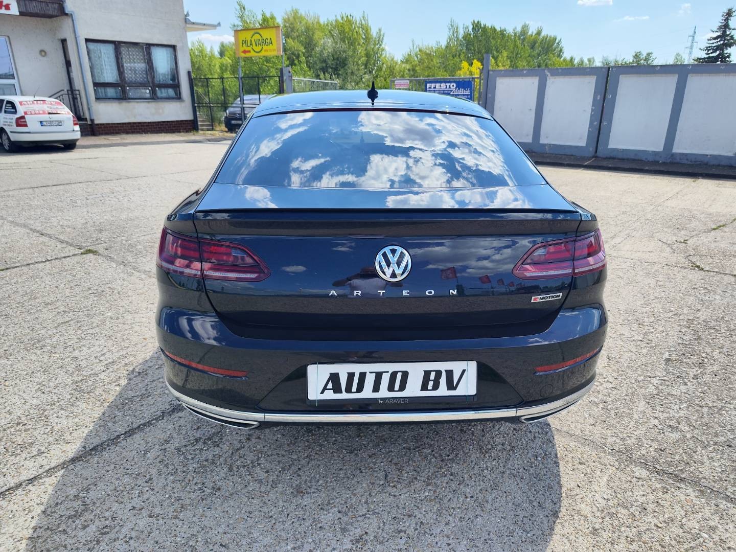 Volkswagen Arteon 2.0 TDI SCR BMT 190k R-Line 4Motion DSG – foto 8