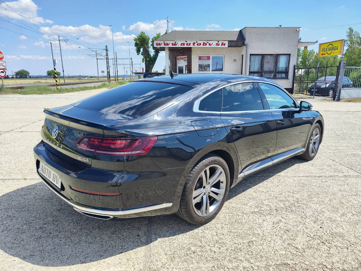 Volkswagen Arteon 2.0 TDI SCR BMT 190k R-Line 4Motion DSG – foto 9