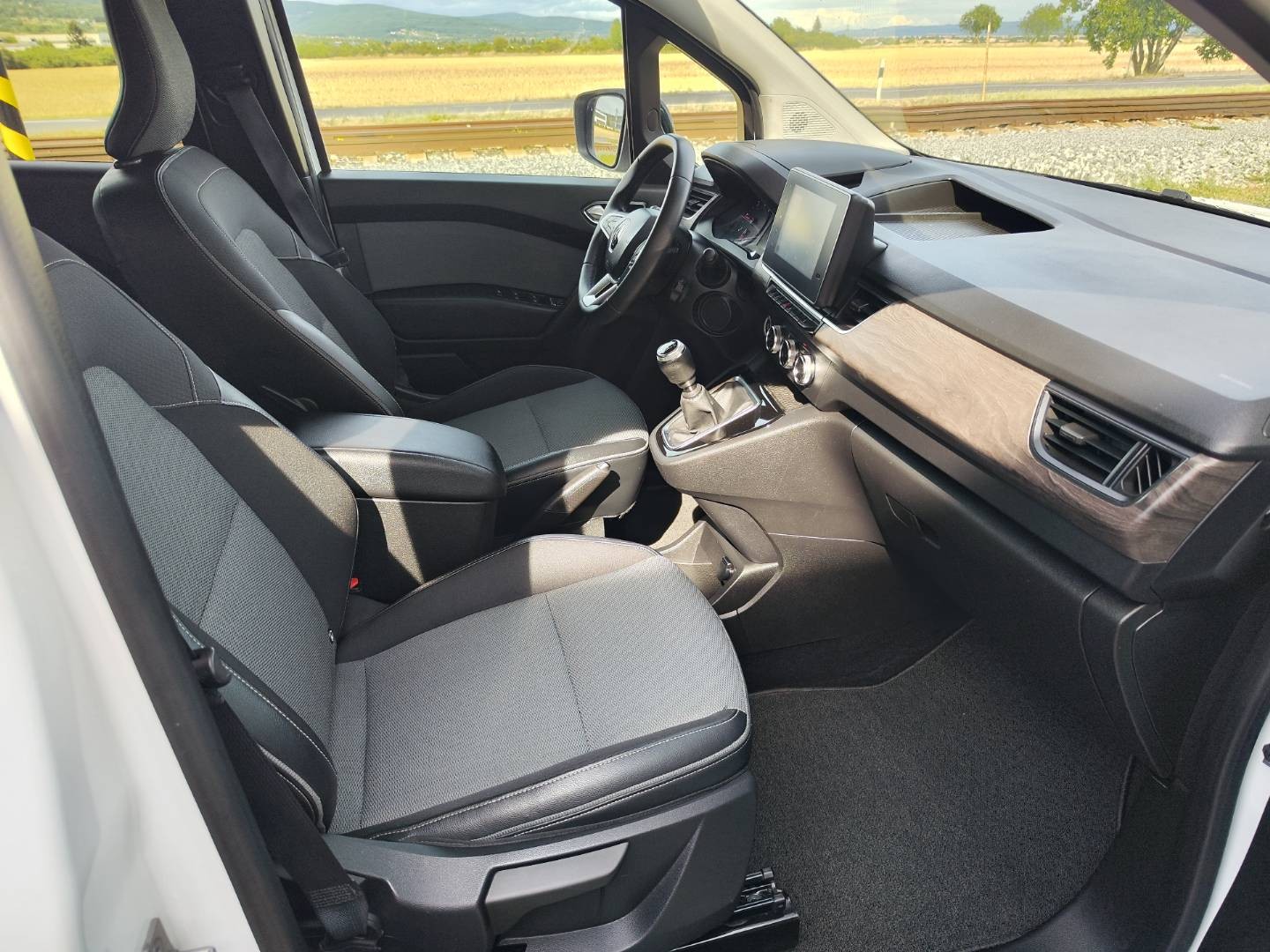 Renault Kangoo 1.5 Blue dCi 95 Equilibre – foto 13