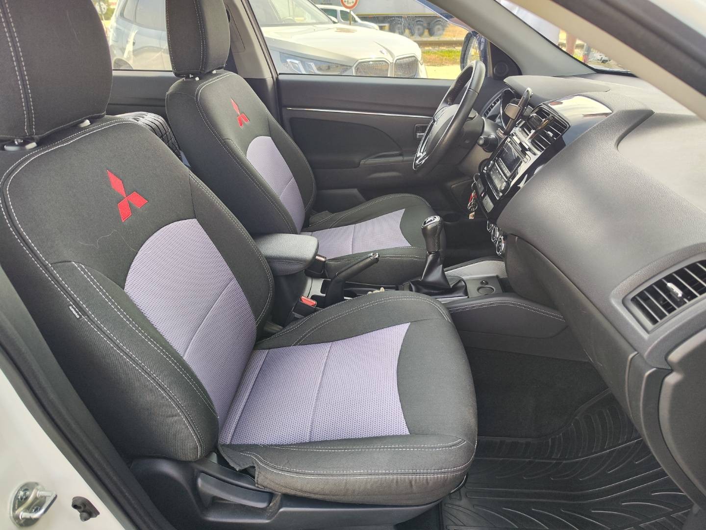 Mitsubishi ASX 1.6 MIVEC Inform – foto 13